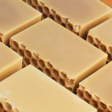 Load image into Gallery viewer, Goatmeal Honey Handmade Soap