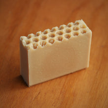Load image into Gallery viewer, Goatmeal Honey Handmade Soap